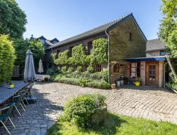 Verbouwing bestaand gebouw naar vakantieverhuur accommodatie Noorbeek